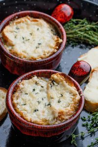 Bistro-Style French Onion Soup Recipe for a Warm Meal