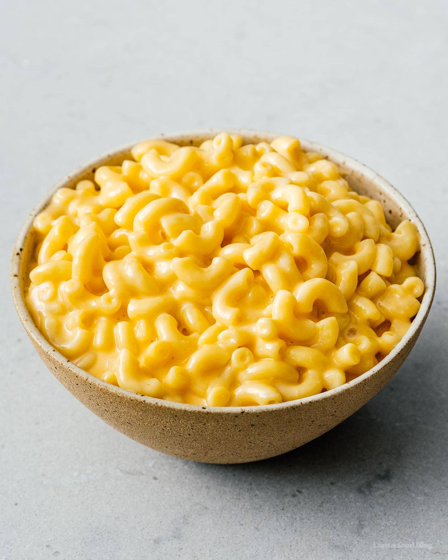 Creamy Velveeta Mac and Cheese Recipe