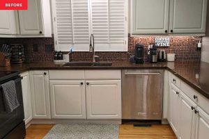 How a Homeowner Totally Transformed Her Brown Kitchen for Less Than $500