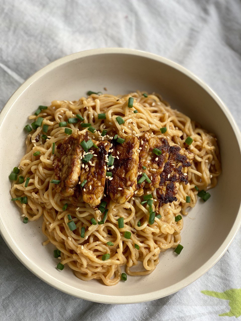 Miso Peanut Ramen Bowl Instructions