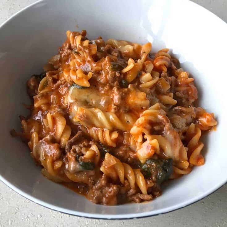One-Pot Beef and Noodles Dish for a Fast Meal Option