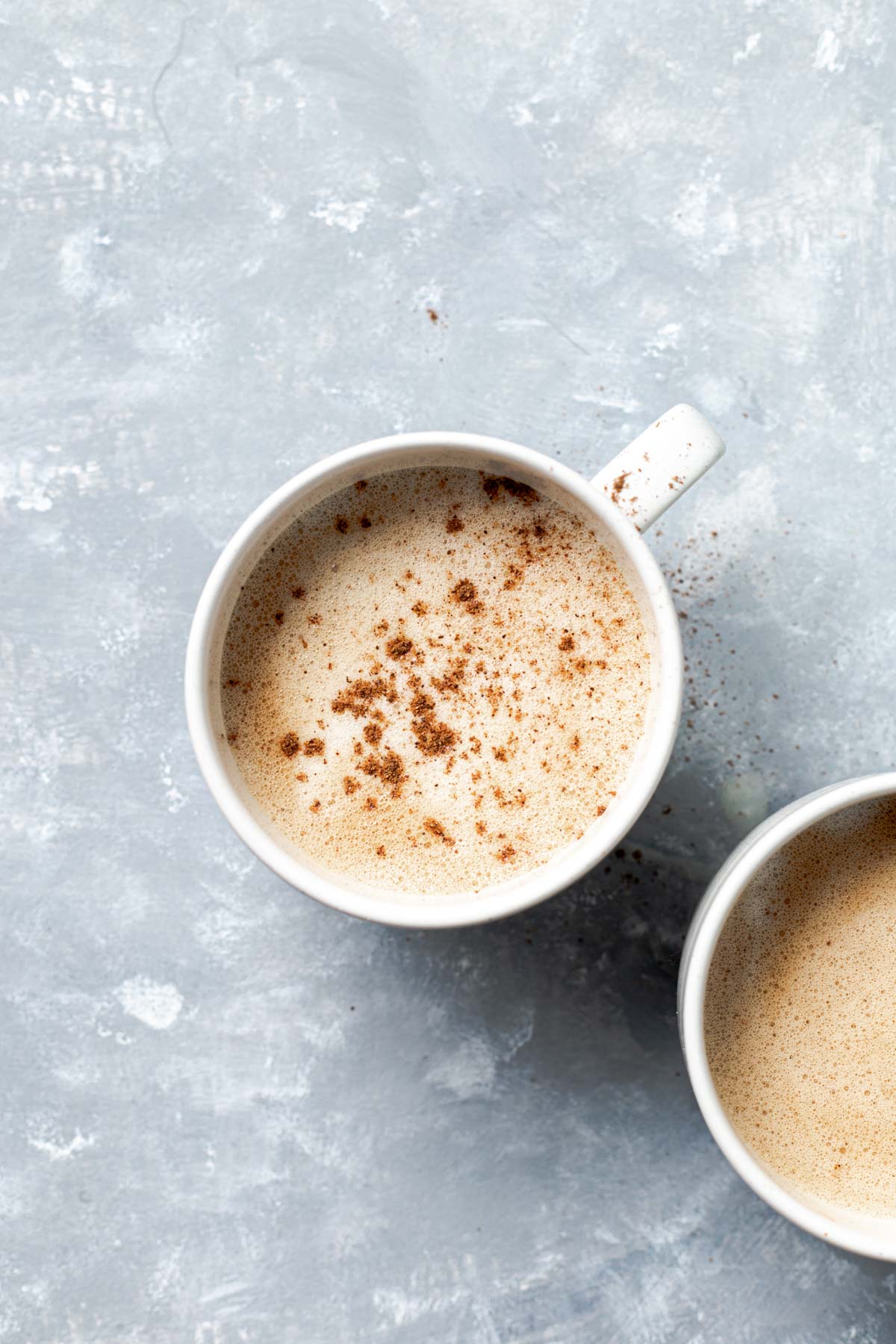 Step-by-Step Instructions for Preparing a Latte at Home