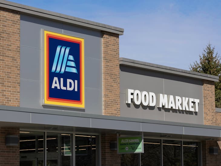 The $1 Aldi Canned Staple I Eat for Breakfast, Lunch, and Dinner (I Refuse to Leave the Store Without It)
