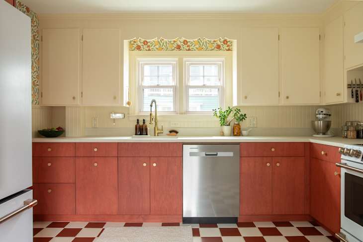 Kitchen before and after renovation, redecoration.