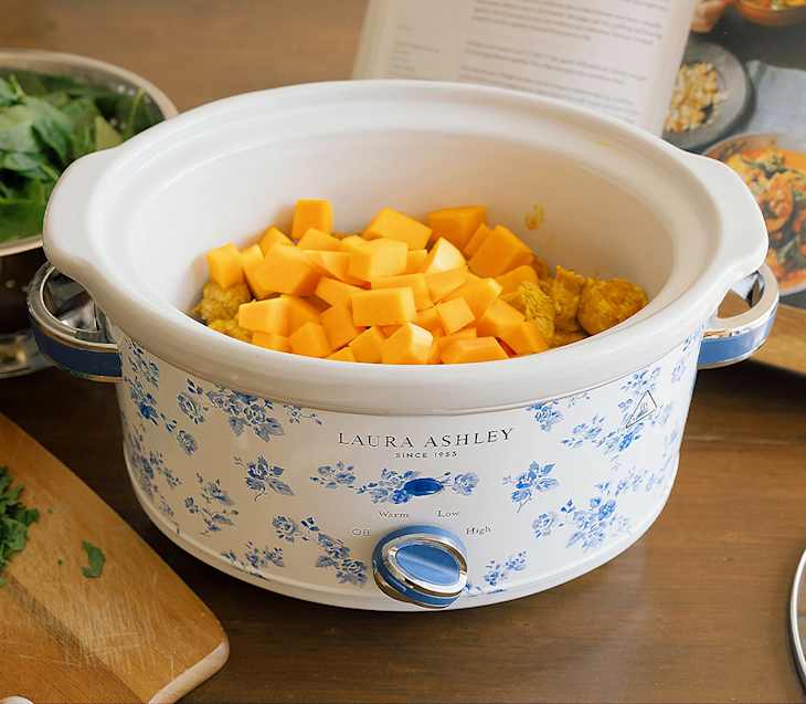 Laura Ashley 3.5 Quart Slow Cooker w/ Glass Lid and 4 Heat Settings