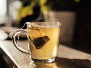 This âGorgeousâ Le Creuset Find Is on Major Sale (and a Great Gift for Tea-Lovers)