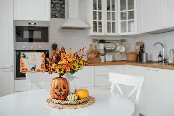 This Celebrity Chef Buys 100 of This Fall Essential to Gear Up for the Holidays