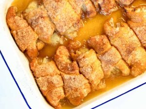 This Easy Hack for Crescent Rolls Is My Favorite Fall Dessert