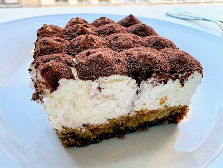 This Store-Bought Dessert Rivals the Homemade Stuff I Ate While Living in Tuscany