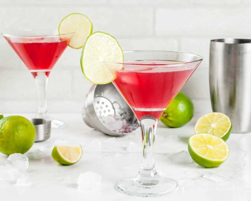 Top 7 Pomegranate Cocktails You Need to Experience