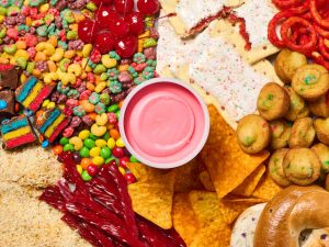 Why Layâs, Hershey, and Dozens More Major Food Brands Are Suddenly Removing Artificial Dyes from Their Products