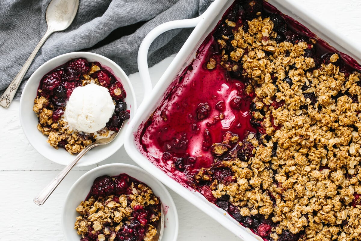 Crunchy Apple and Berry Delight