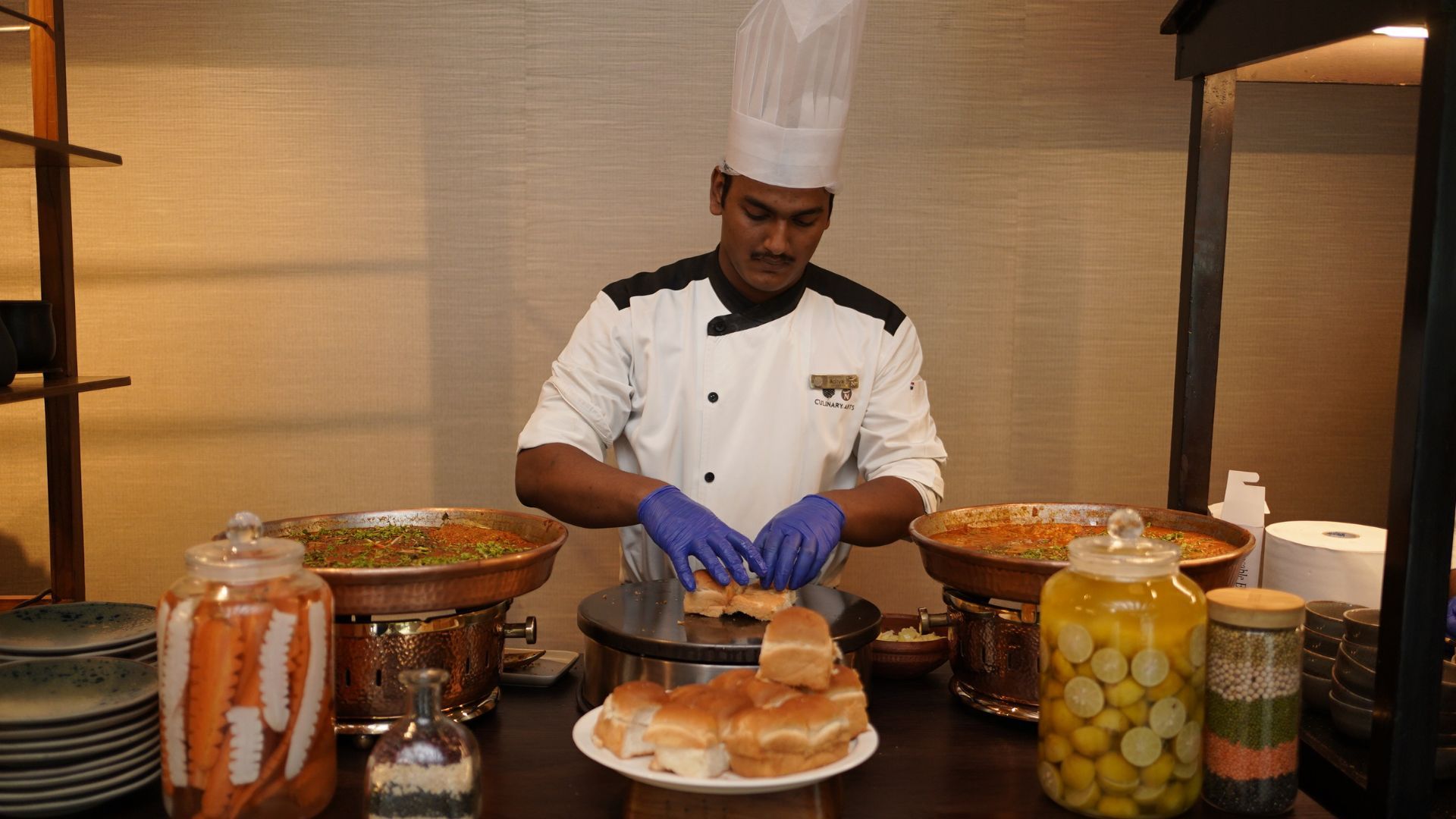 How to Prepare Rabri: An Illustrated Guide