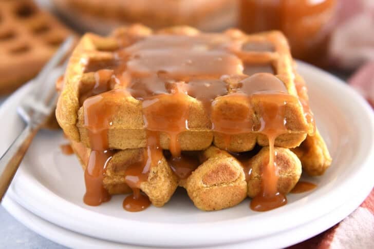 How to Prepare Tasty Pumpkin Waffles
