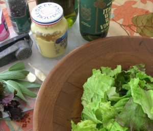 Steps to Make Your Own Salad Dressing at Home