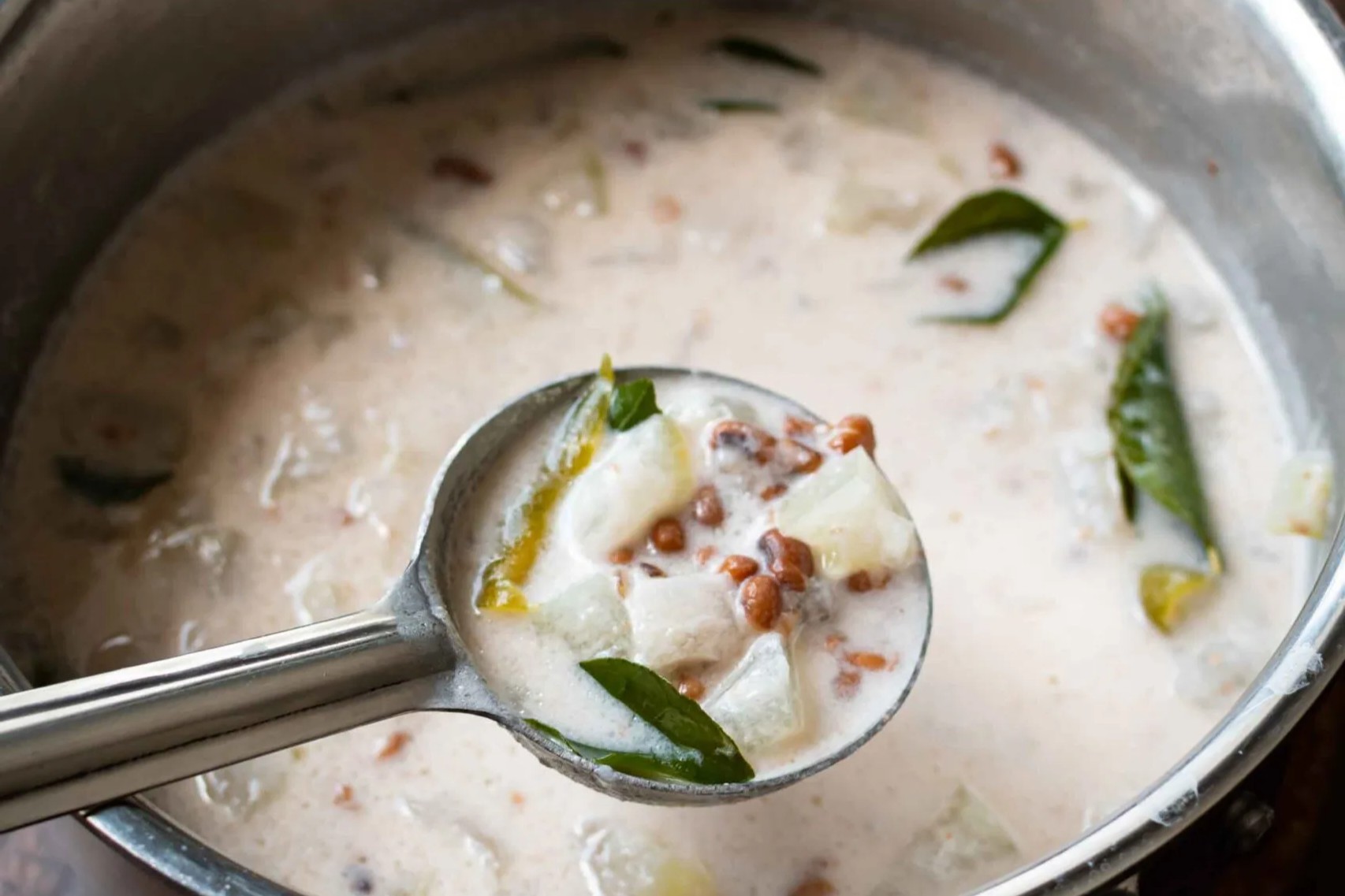 Cauliflower Kootu: A Classic South Indian Stew of Vegetables and Lentils