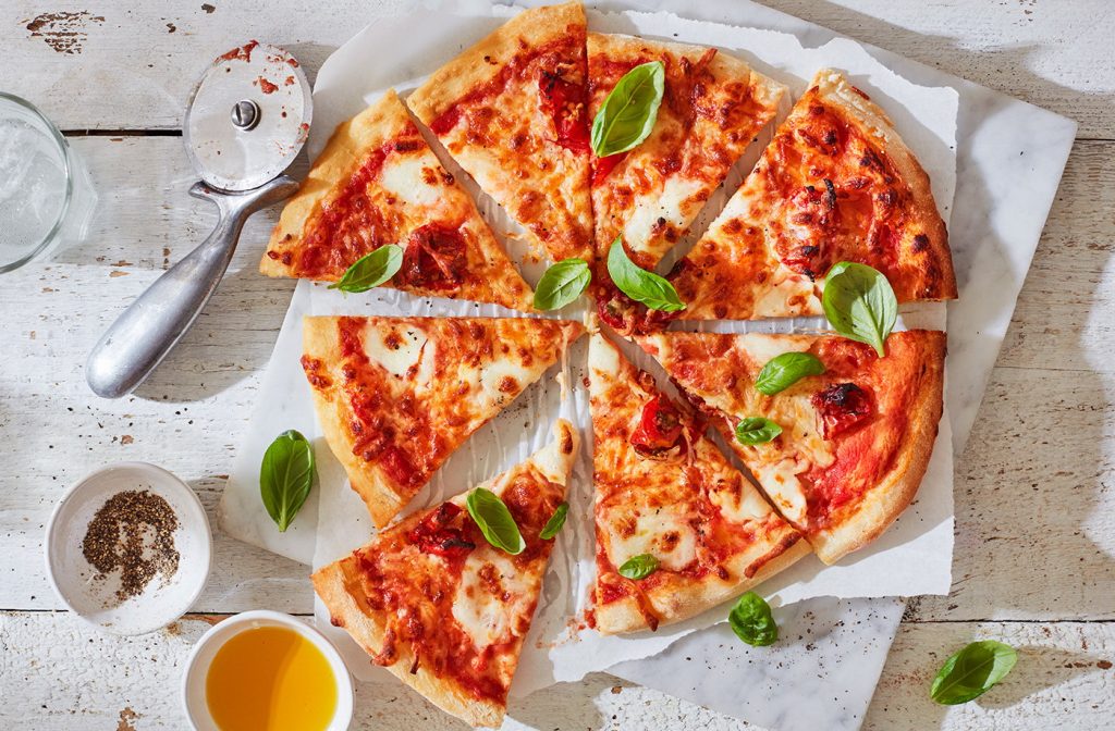 How to Create Homemade Margherita Pizza