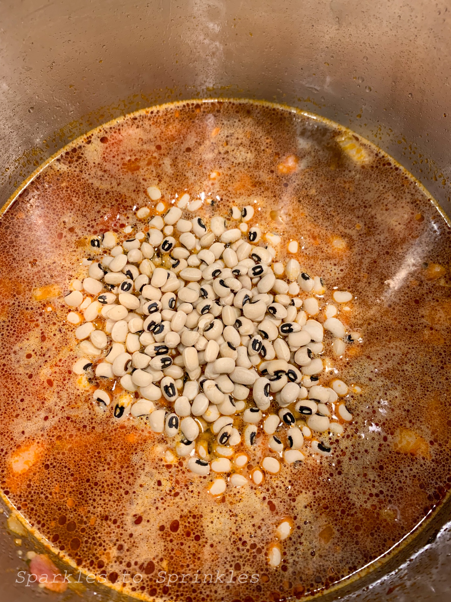 How to Prepare Black Eyed Peas in an Instant Pot Without Pre-soaking