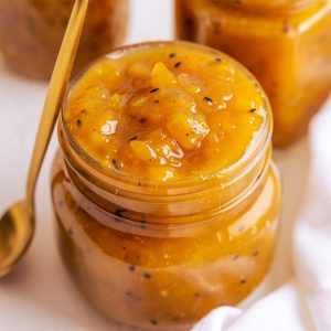 Mango Chutney: A Condiment Recipe with Sweet and Spicy Flavors