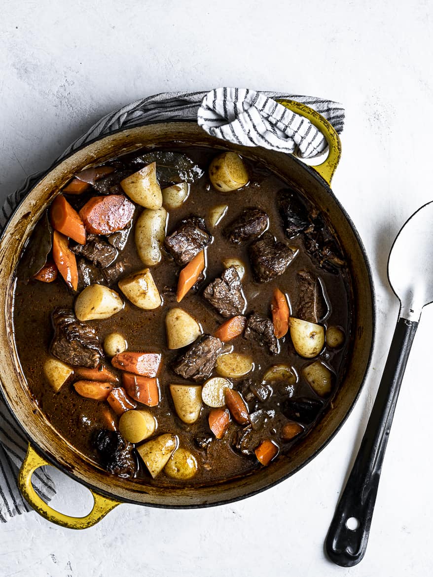 One-Pot Beef Stew Recipe with Hearty Red Wine Sauce