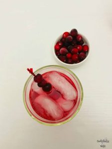 The Top Cranberry Cocktails: 15 Essential Recipes to Experience