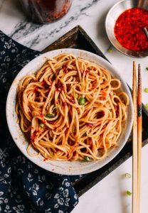 Creamy Sesame Noodles: An Easy and Fast Recipe for Weeknight Meals