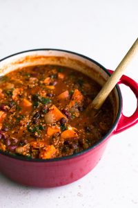 Easy and Fast Quinoa Chili Recipe