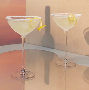 How to Create a Traditional Lemon Drop Martini