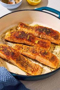 Effortless and Rapid Pan-Cooked Salmon Recipe