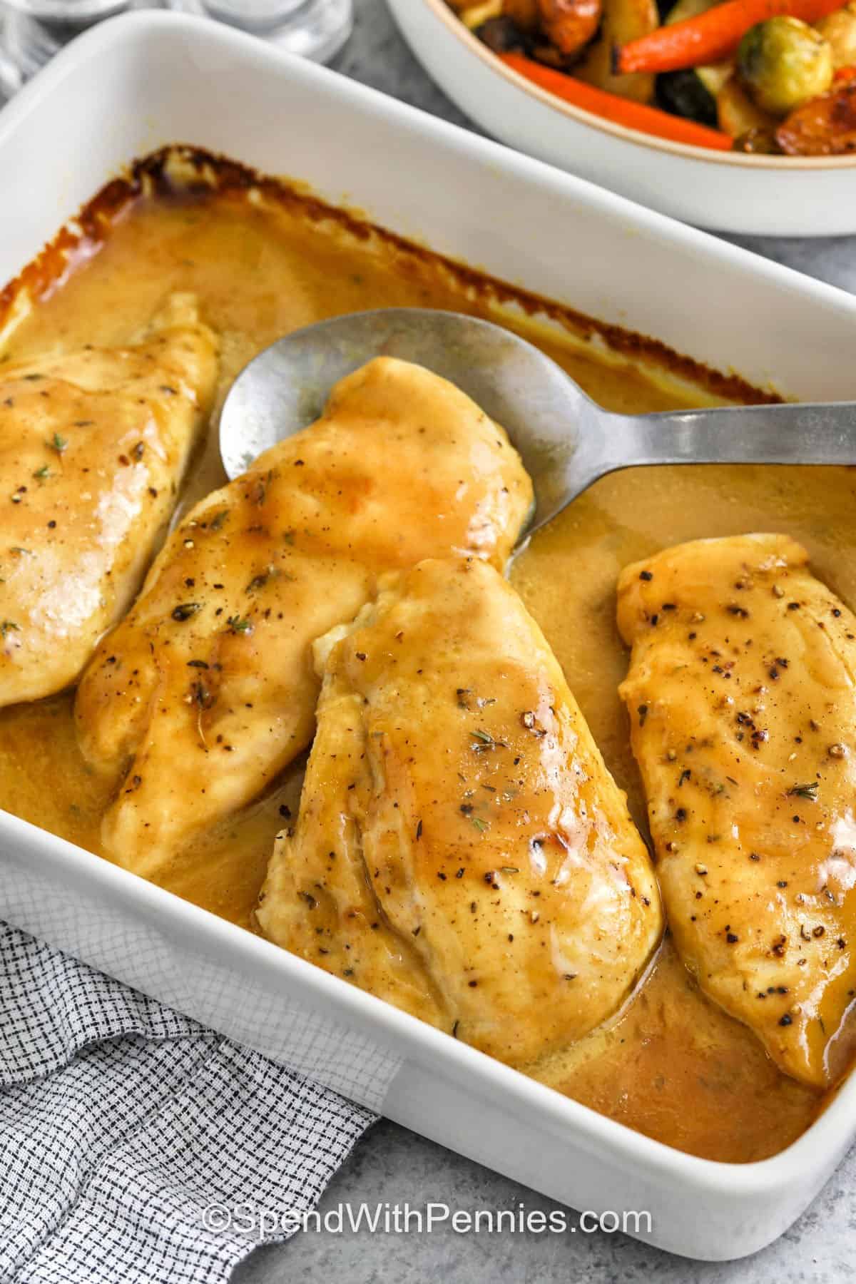 Fast and Easy Chicken Dish Utilizing Everyday Pantry Staples