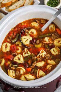 Robust Slow Cooker Tortellini Soup Recipe