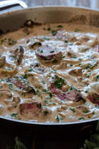 Simple Recipe for Luxurious and Creamy Beef Stroganoff