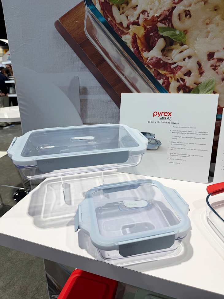 Pyrex Locking Lid Bakeware