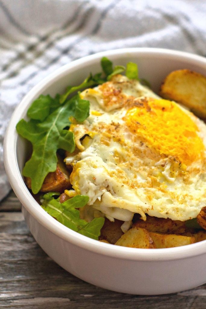 How to Prepare Over Hard Eggs