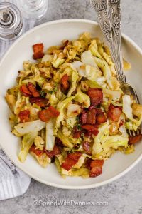 One-Pan Bacon Sautéed Cabbage Recipe for a Comfortable Dinner