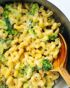 Macaroni and Cheese with Broccoli