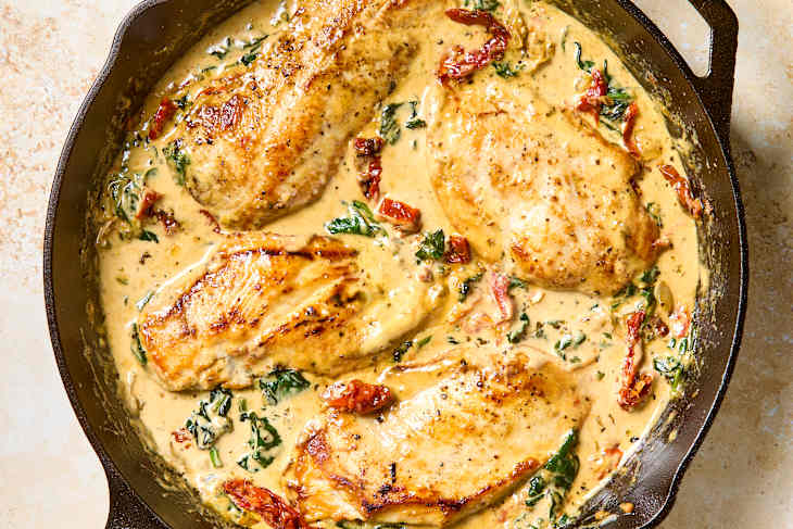 One-Pan Tuscan Chicken Is the âMost Deliciousâ Dinner of All Time