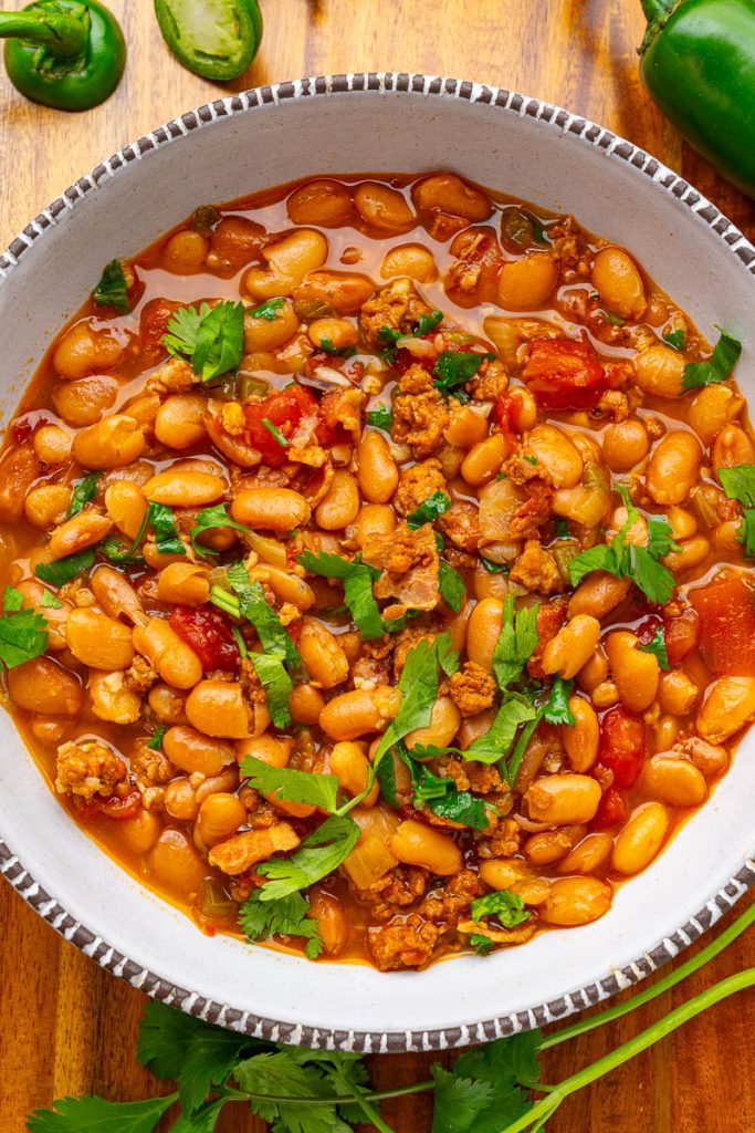 Receta de Frijoles Charros al Estilo Mexicano