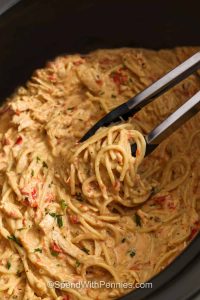 Simple and Fast Slow Cooker Pasta Dish for Hectic Evenings