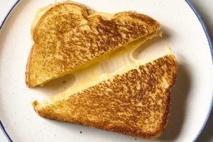 The Simple Trick for the Most Flavorful Grilled Cheese
