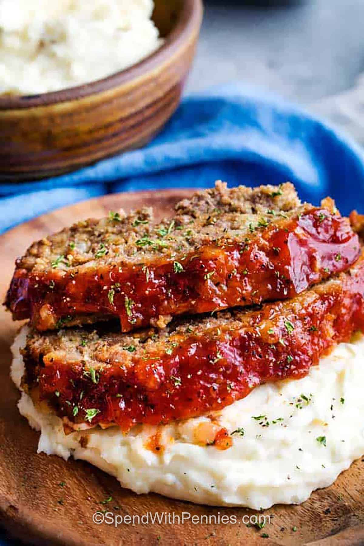 An Easy Guide to Making Meatloaf for Dinner