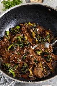 One-Pan Beef and Broccoli Dish for Effortless Cleanup and Ultimate Taste