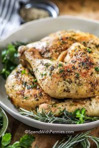 Oven-Roasted Chicken Thighs: An Easy Recipe for Crunchy and Succulent Dishes