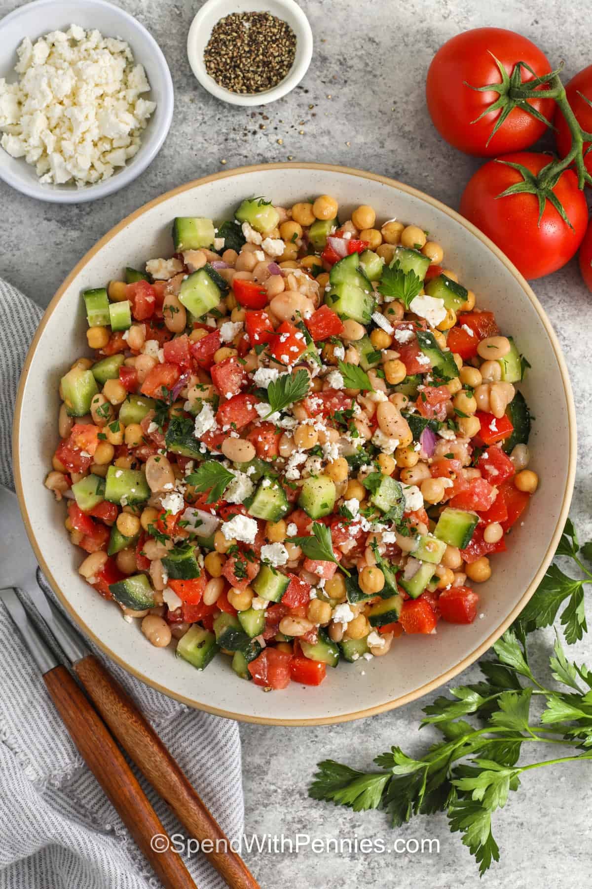 A Revitalizing Salad Showcasing Pantry Beans with a Zesty Dressing