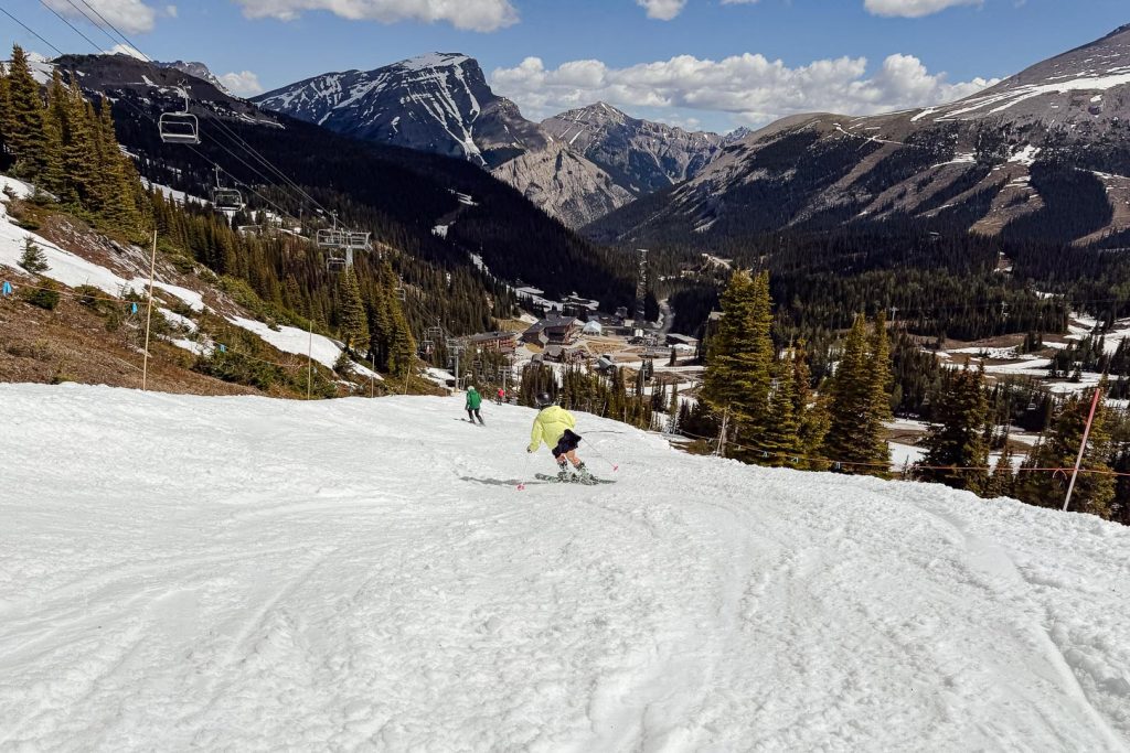 Sunshine Mountain Lodge: An Exquisite Place to Stay in Banff Sunshine Resort