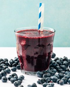 The Advantages for Health and Applications of Blueberry Juice