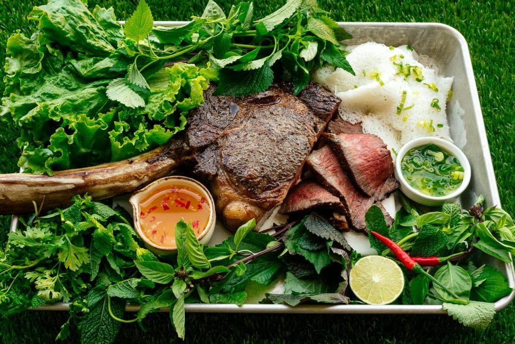 A Manual for Preparing Tomahawk Steak