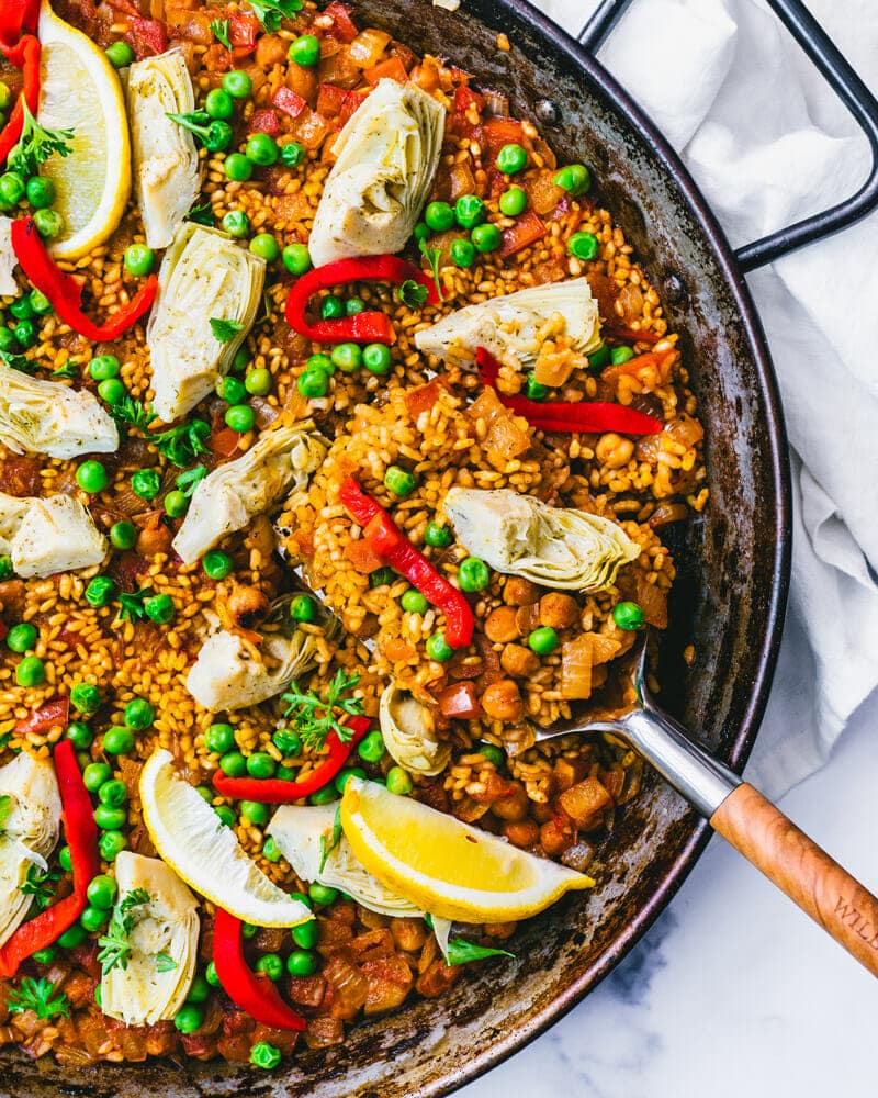 Easy and Tasty Vegetarian Paella Recipe