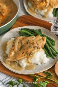 One-Pan Chicken Meal Recipe with Flavorful Gravy