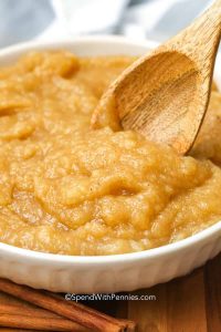 Easy Four-Component Applesauce Recipe Including Water as an Ingredient